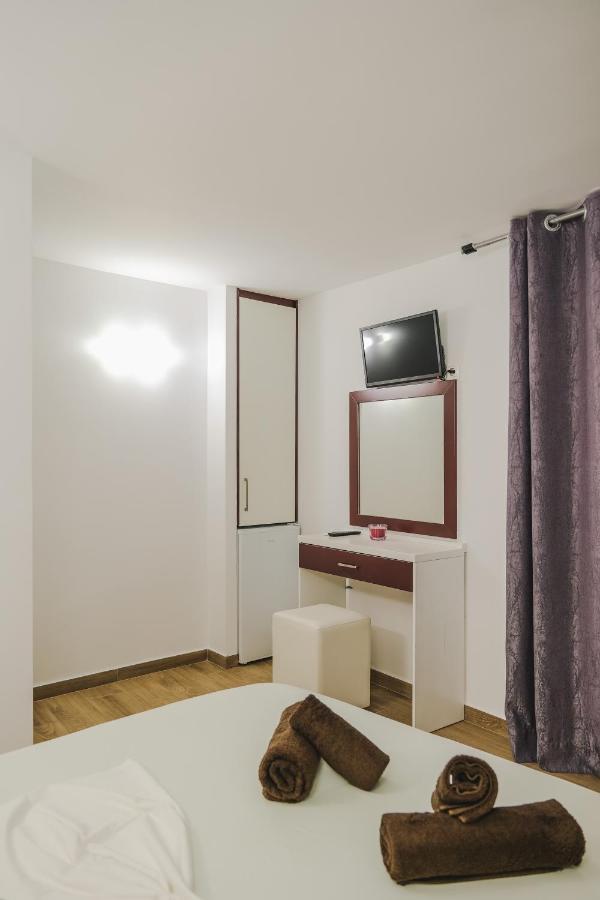 Fori'S Rooms 希马拉 外观 照片